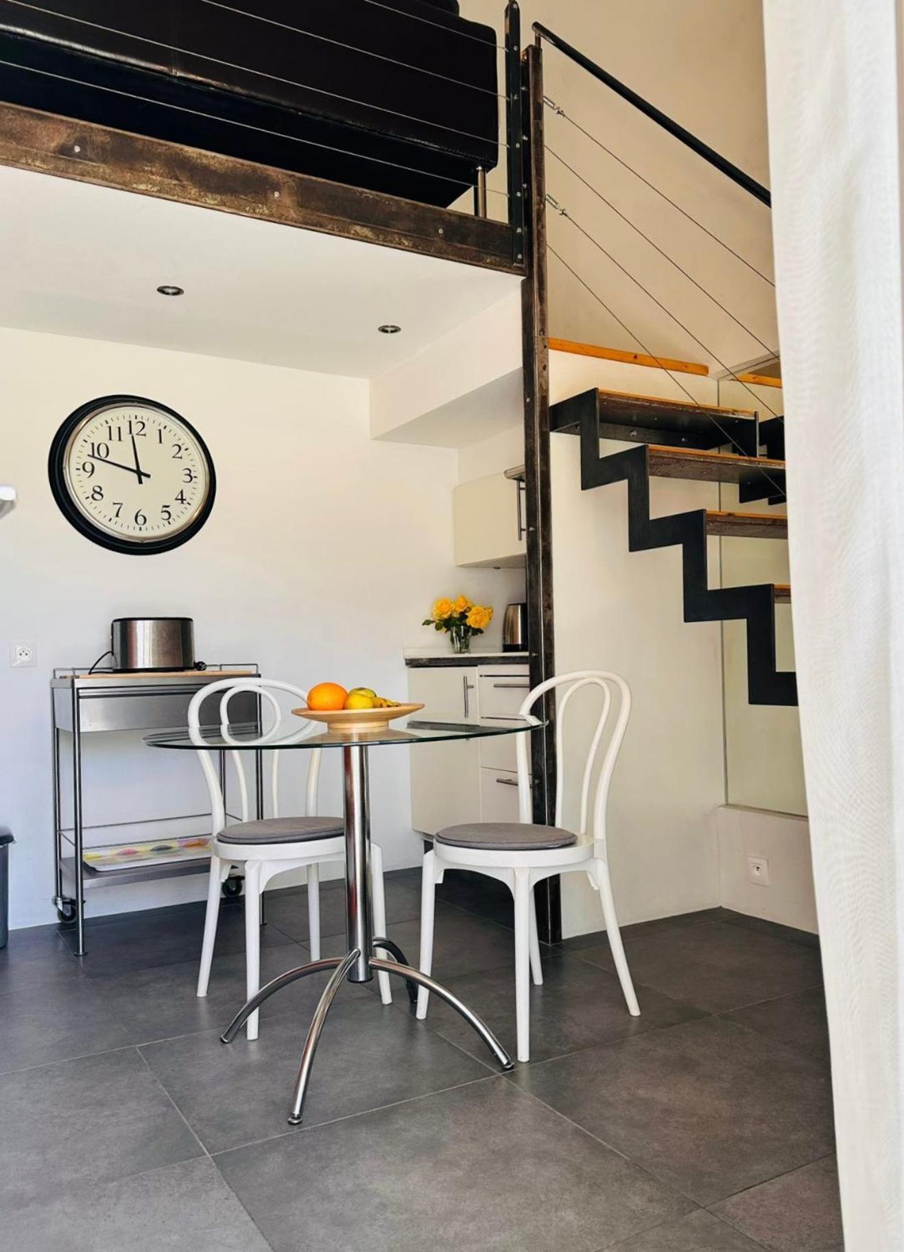 Studio Avec Loggia, Piscine Et Parking Montferrier-sur-Lez Bagian luar foto